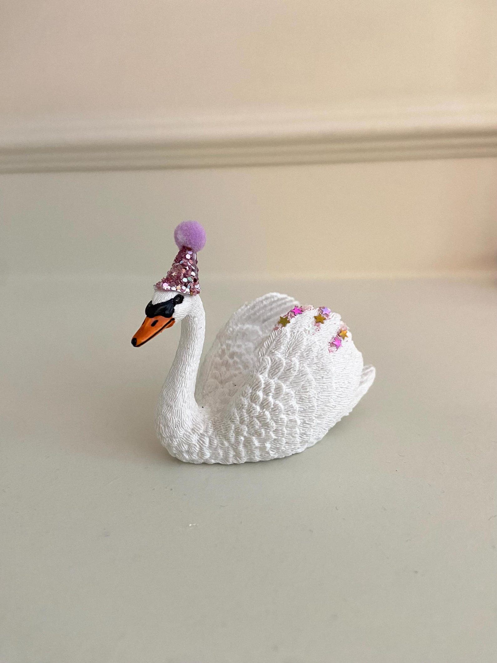 Swan Cake Topper